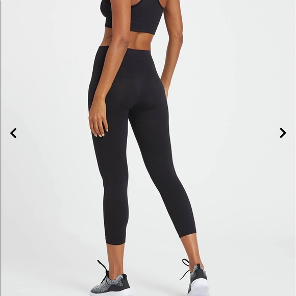 Look at Me Now Seamless Cropped Leggings - Picture 3 of 9